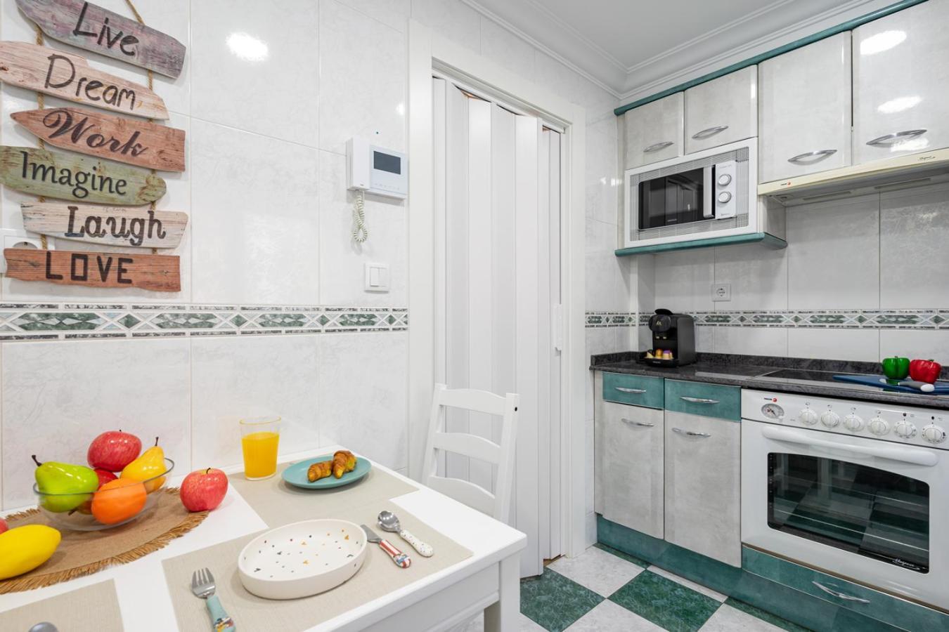 Apartamento Tres Mares ヒホン エクステリア 写真